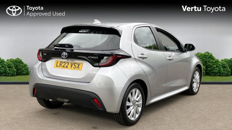 Toyota Yaris 1.5 Hybrid Icon 5dr CVT Hybrid Hatchback